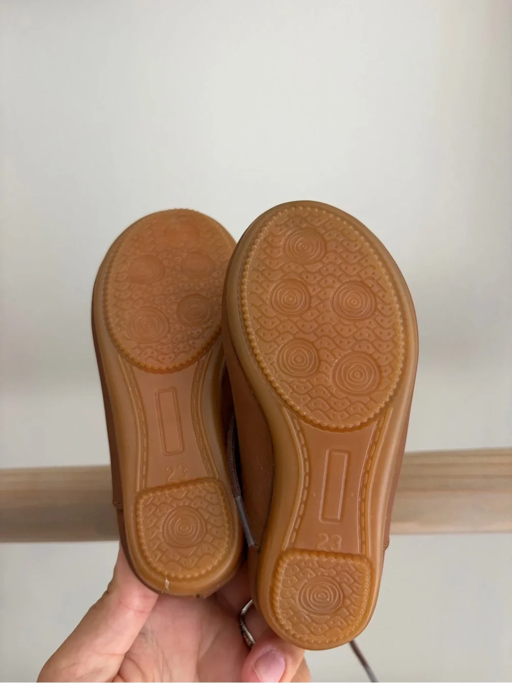 Adelisa & co leather shoes